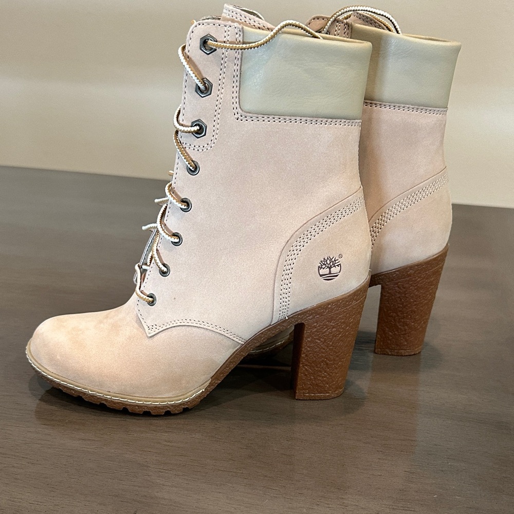Timberland Women's Tan Heeled Boots